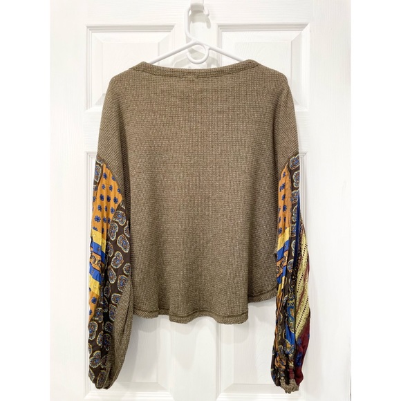 We The Free Cropped Bubble Sleeve Thermal Top - Picture 2 of 16